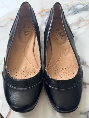 Life Stride Deja Vu black slip-on flats 6.5
